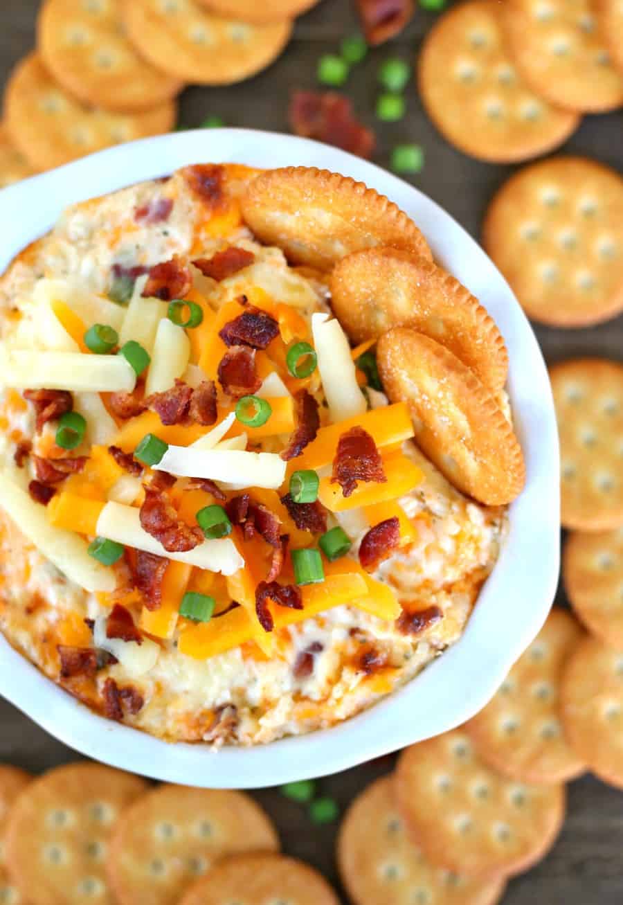 https://www.happygoluckyblog.com/wp-content/uploads/2018/01/Warm-and-Cheesy-Bacon-Ranch-Dip-3.jpg